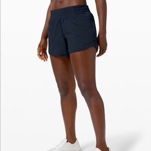 Lululemon Hotty Hot High rise long short
